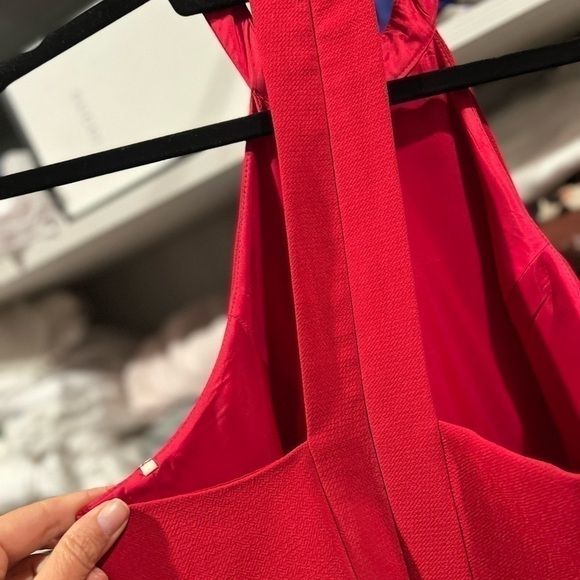 BCBGENERATION red halter style T back wide leg jumpsuit size 4 EUC - Picture 12 of 12